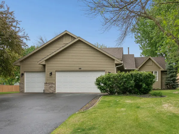 9249 Ashley Ter, Minneapolis, MN 55443