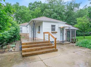 55882 Clover Rd, Mishawaka, IN 46545