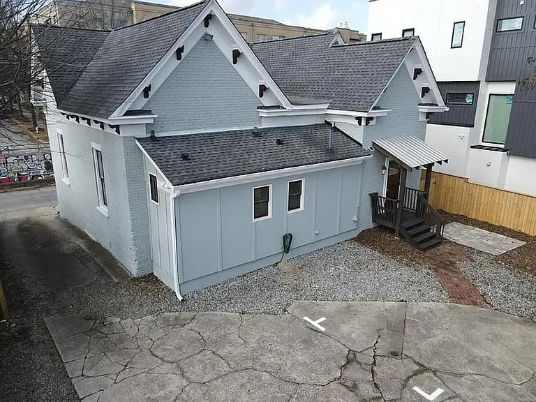 74 Boulevard Dr SE — Photo 11