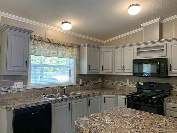 5th image of 175 Highview Rd