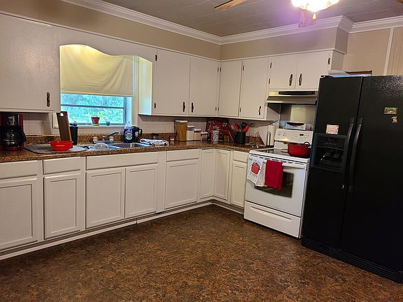 3rd image of 53 Cypress Dr