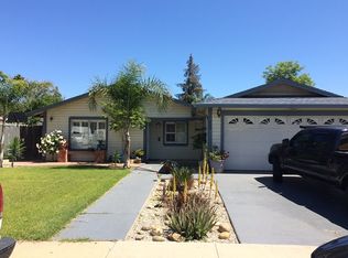 620 Parviz Ln, Modesto, CA 95351