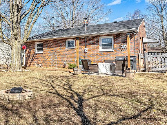 4th image of 109 River Hills Dr