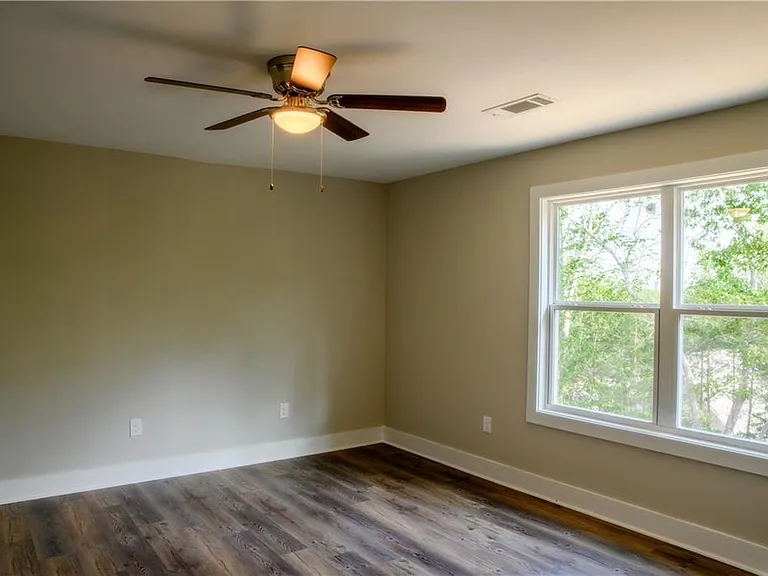 782 Crooked Creek Dr — Photo 13