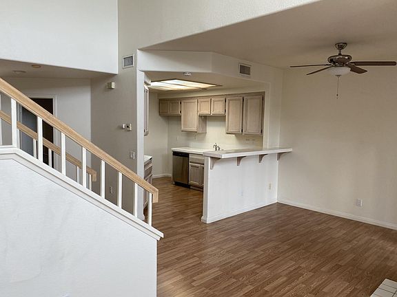 4th image of 2150 Almeria St Unit 102
