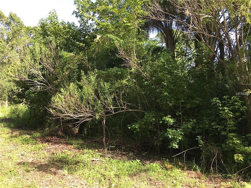 2nd image of 9943 Berry Dease Rd