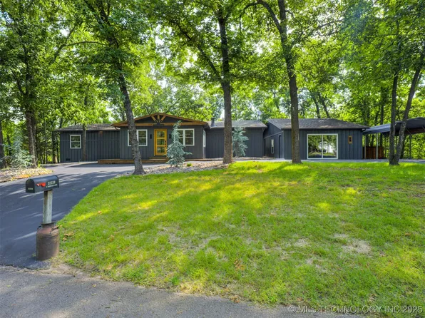 32230 S Cherokee Ln, Park Hill, OK 74451