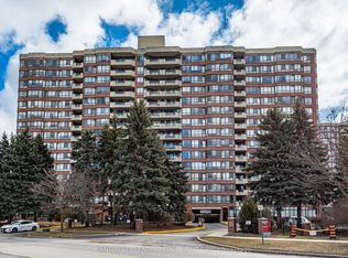 33 Weldrick Rd E #Penthouse 05, Richmond Hill, ON L4C 8W4