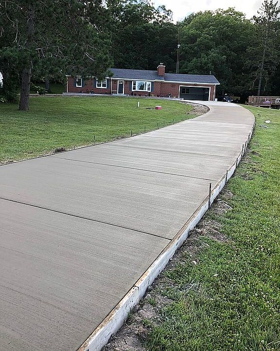 2nd image of 7202 Oak Ln