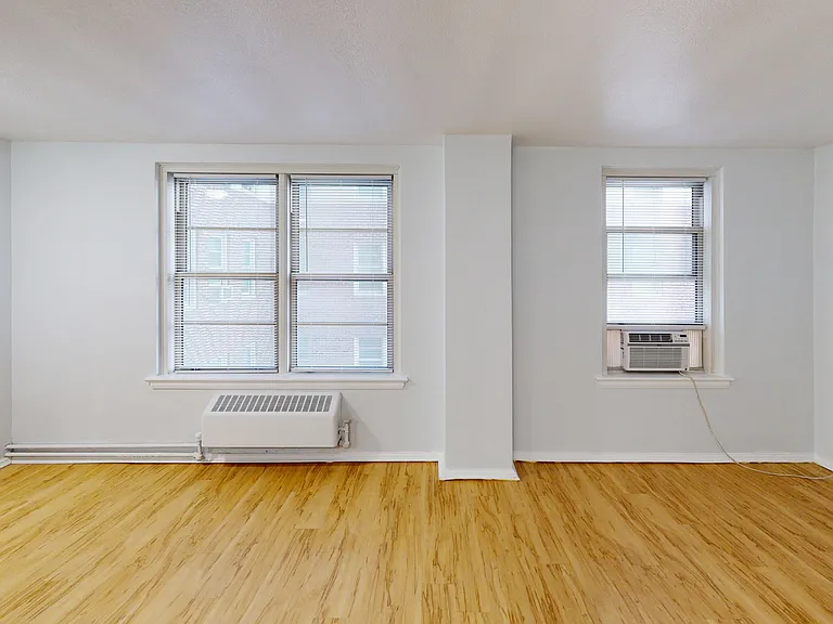 Dining/Living room