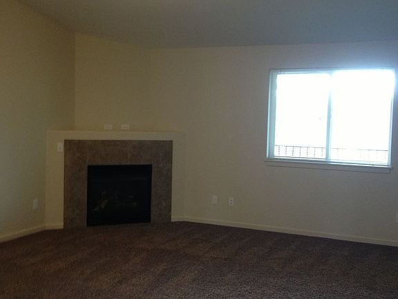 2nd image of 5515 NE 82nd Ave #E-29