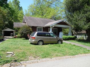 1253 Striplin St, Roanoke, AL 36274