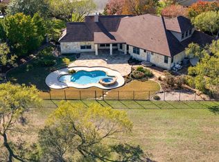 8212 Axton Dr, Fair Oaks Ranch, TX 78015