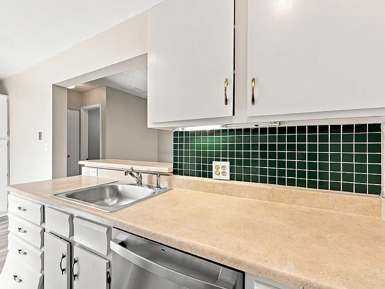 4346 W Pondview Dr — Photo 12