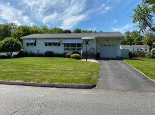 41 Bray Park Dr, Holyoke, MA 01040