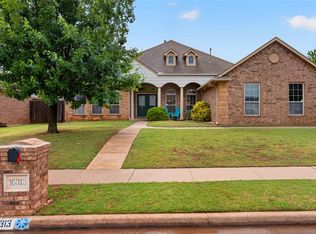 16313 Petaluma Pl, Edmond, OK 73013