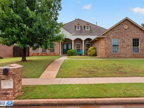 16313 Petaluma Pl, Edmond, OK 73013