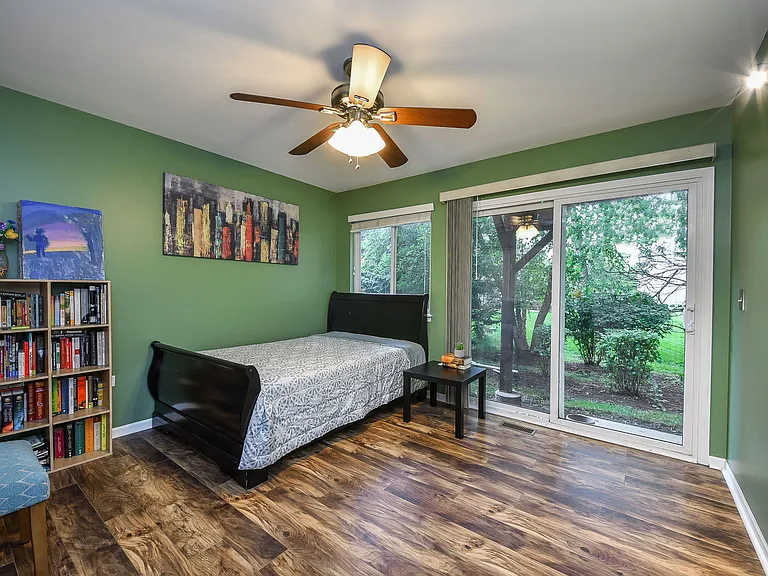 3169 Saganashkee Ln — Photo 12