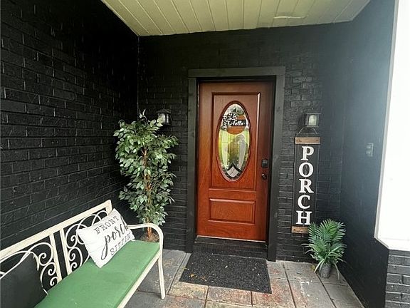 5th image of 1297 Sunnyside St