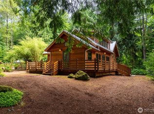 1692 Galbraith Ln, Bellingham, WA 98229