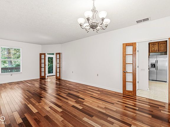 5th image of 16659 Hazel Dell Rd