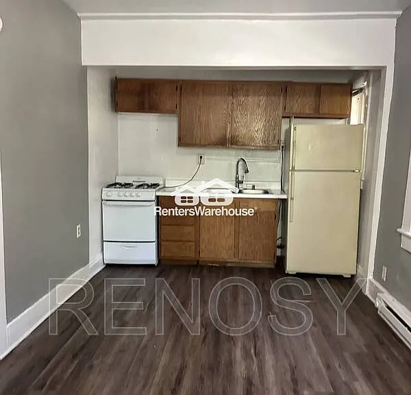 732 19th St #2 — Photo 3