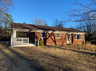 5936 Riceville Rd, Gretna, VA 24557