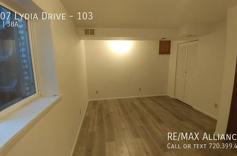 1807 Lydia Dr #103 — Photo 8