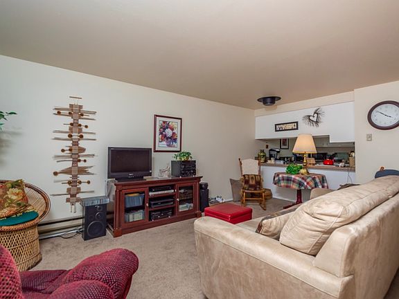 3rd image of 3521 SE Lorne St