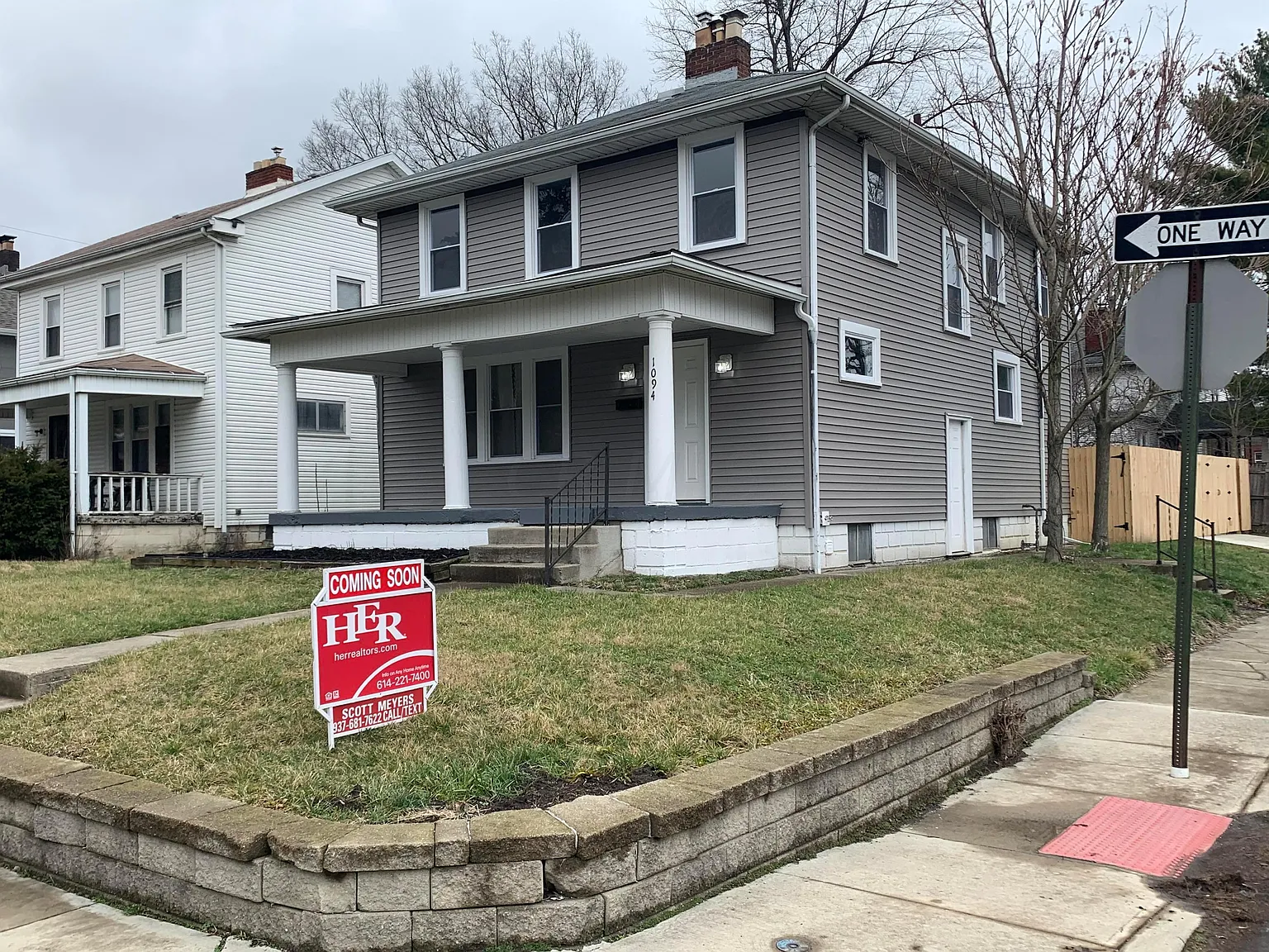 1094 S Champion Ave photo 1