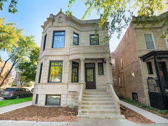 4th image of 2457 N Mozart St #G