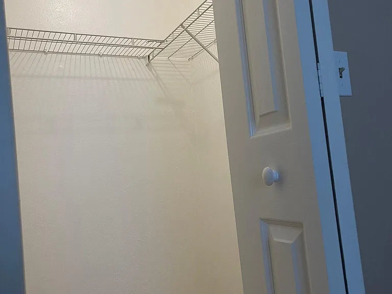 2408 E Illiana St #2408 — Photo 8