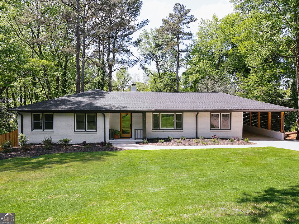 1st image of 290 Fortson Dr