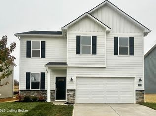 16819 Aiken Ridge Cir, Louisville, KY