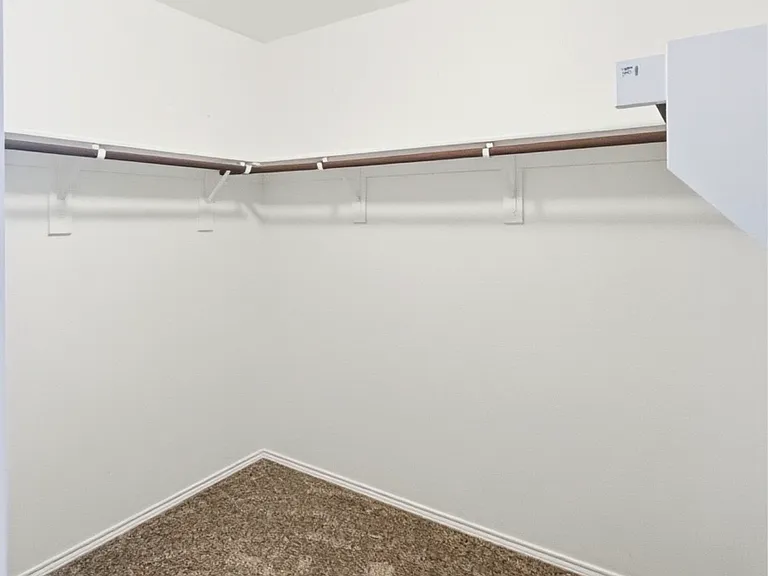 8440 Gentian Dr — Photo 13