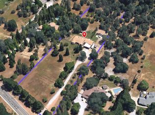 12851 Old Oregon Trl, Redding, CA 96003