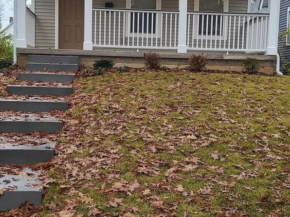 2817 Boulevard Pl, Indianapolis, IN 46208