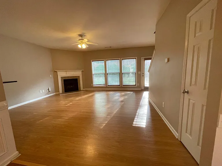 5292 Sherwood Way — Photo 11
