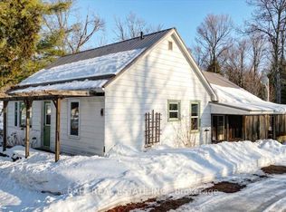 9 Quarry Rd, Bancroft, ON K0L 1C0