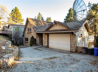 31341 Marcella Dr, Running Springs, CA 92382