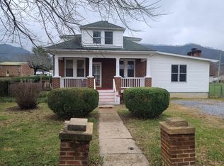 1776 Chestnut Ave, Buena Vista, VA 24416