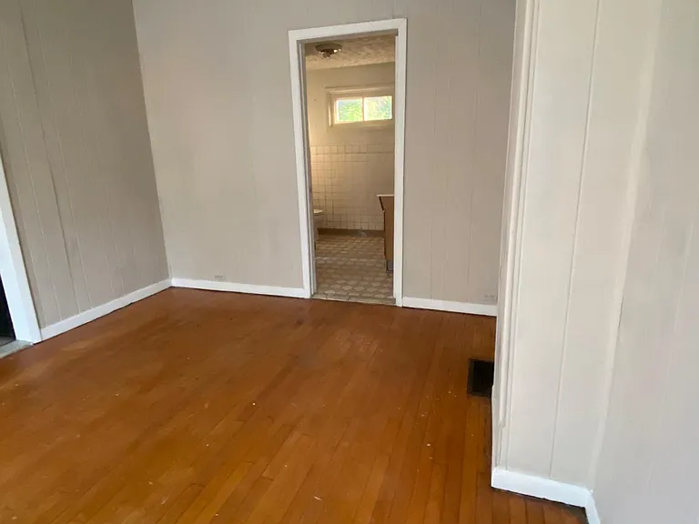 746 E Laurel St #1 — Photo 17