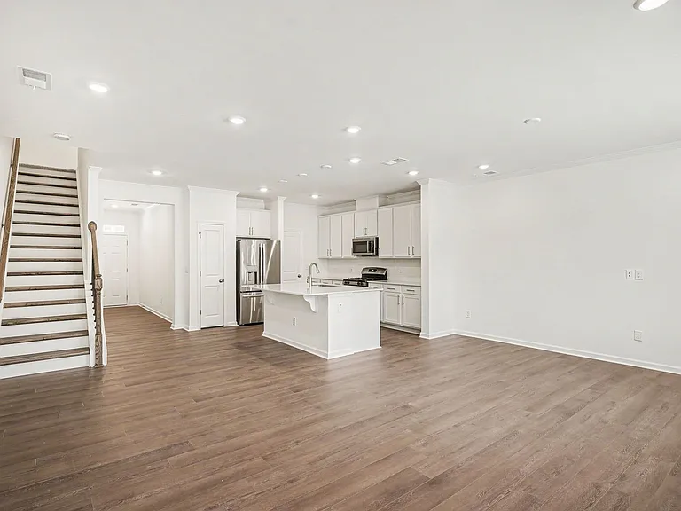 2934 Hickory Field Dr — Photo 7