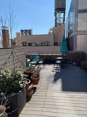 Rented by Corcoran | media 25