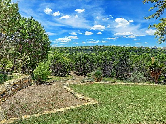 3rd image of 13217 Country Lake Dr