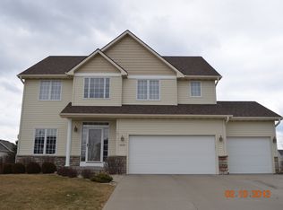 2643 NW 158th St, Clive, IA 50325