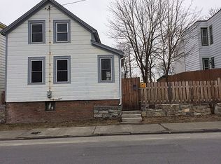 330-332 State St, Hudson, NY 12534