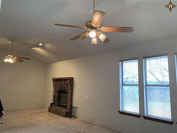 5th image of 120 Wilmington Cir