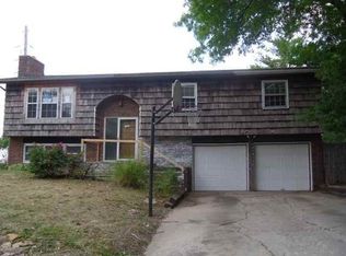 3503 W 5th Ter, Lawrence, KS 66049
