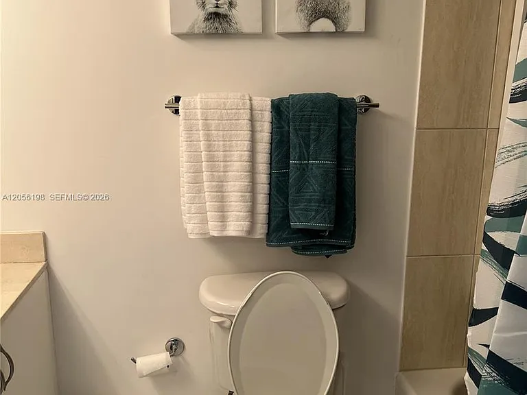 1750 N Bayshore Dr #1212 — Photo 6